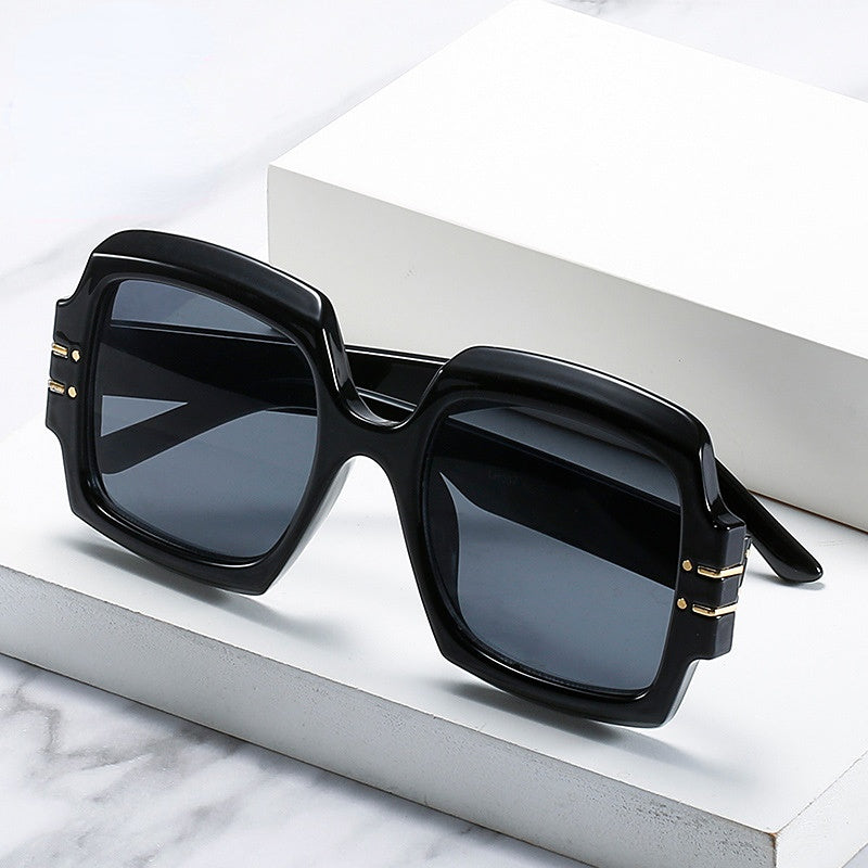 Wholesale PC Square Frame Men's and Women's Sunglasses